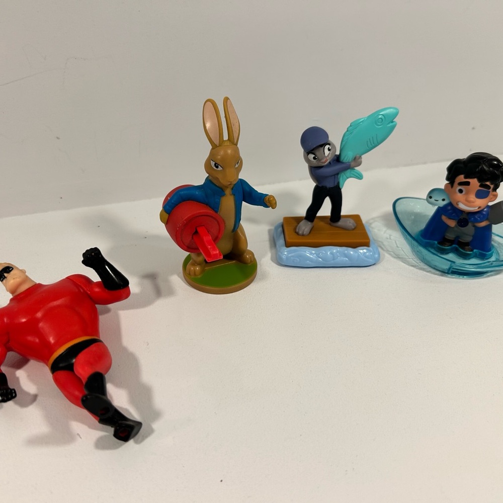 Character Toy Lot Mr Incredible Peter Rabbit ELIO Zootopia Kids Figures Bundle